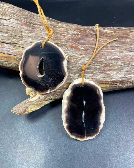 Natural Gemstone Black Druzy Quartz Pendant Free Form Shape Beautiful Black and White Color Loose Bead Loose Pendant Great Quality Quartz!!!