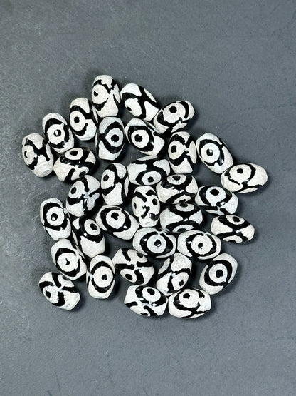 NATURAL Hand Painted Tibetan Agate Gemstone Bead 11x8mm Tube Shape Beads, Beautiful Hand Painted Black and White Color Tibetan Loose Beads