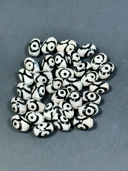 NATURAL Hand Painted Tibetan Agate Gemstone Bead 11x8mm Tube Shape Beads, Beautiful Hand Painted Black and White Color Tibetan Loose Beads