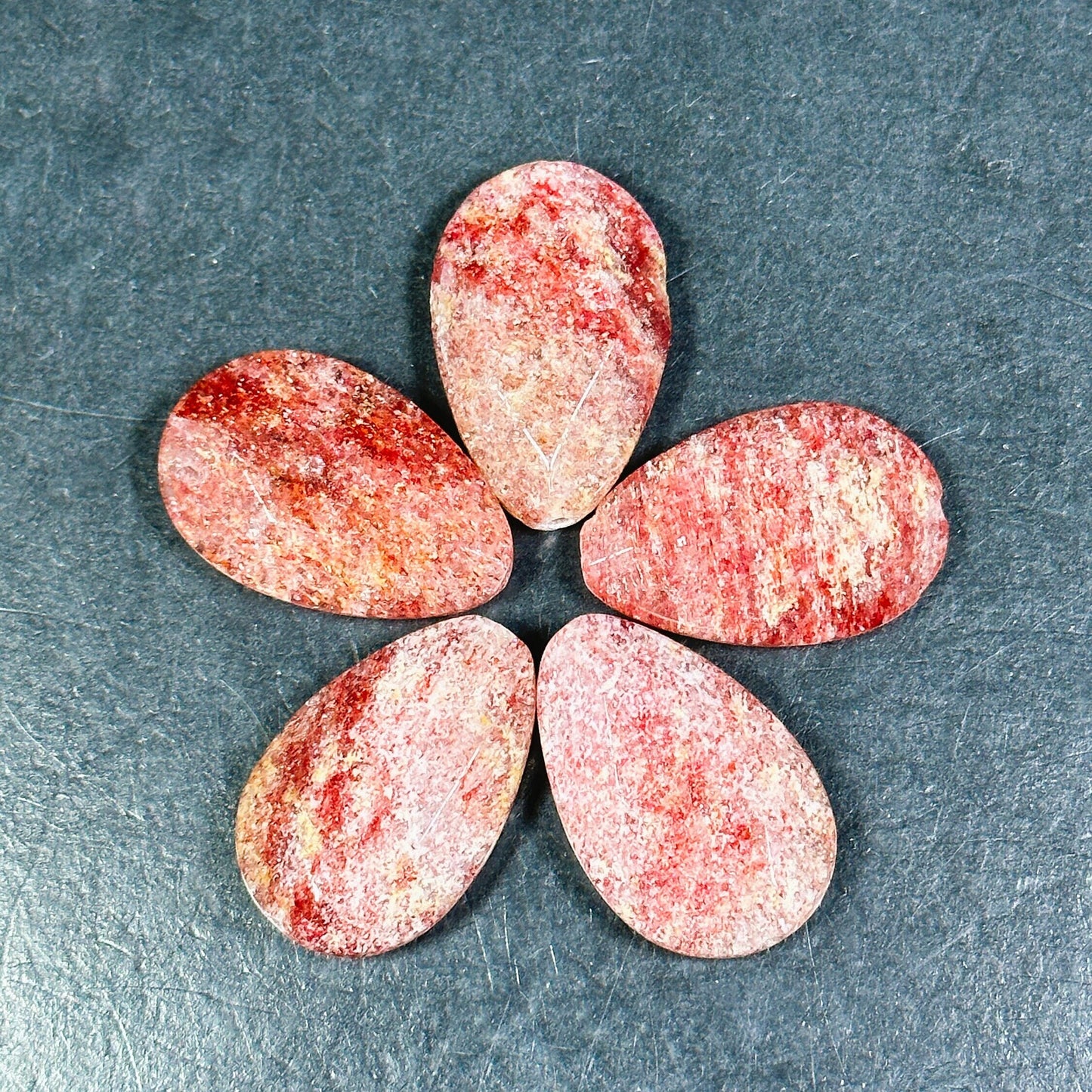 NATURAL Strawberry Quartz Gemstone Bead Faceted 30x20mm Teardrop Shape, Gorgeous Red Pink Color Strawberry Quartz Gemstone Bead, LOOSE Beads